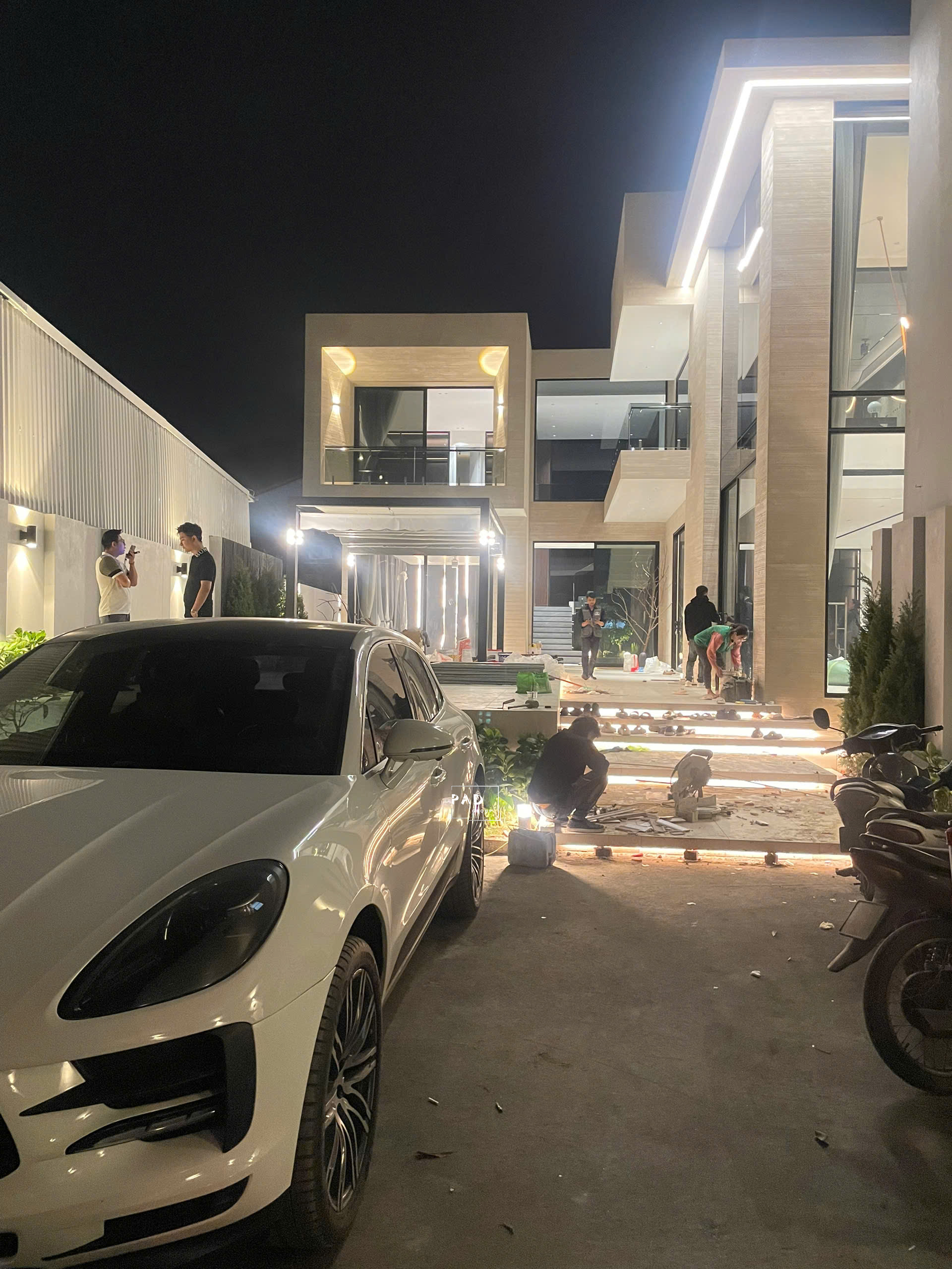 z6427610258935_2f1589d7402a30ad0813903a52f2810f